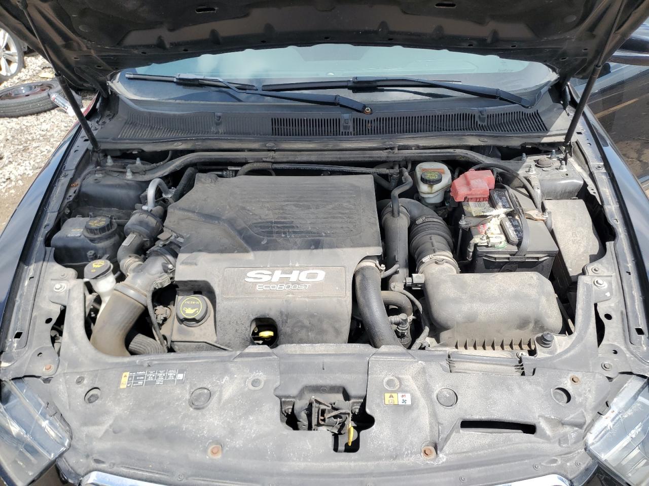 Ford Taurus Sho Image 11