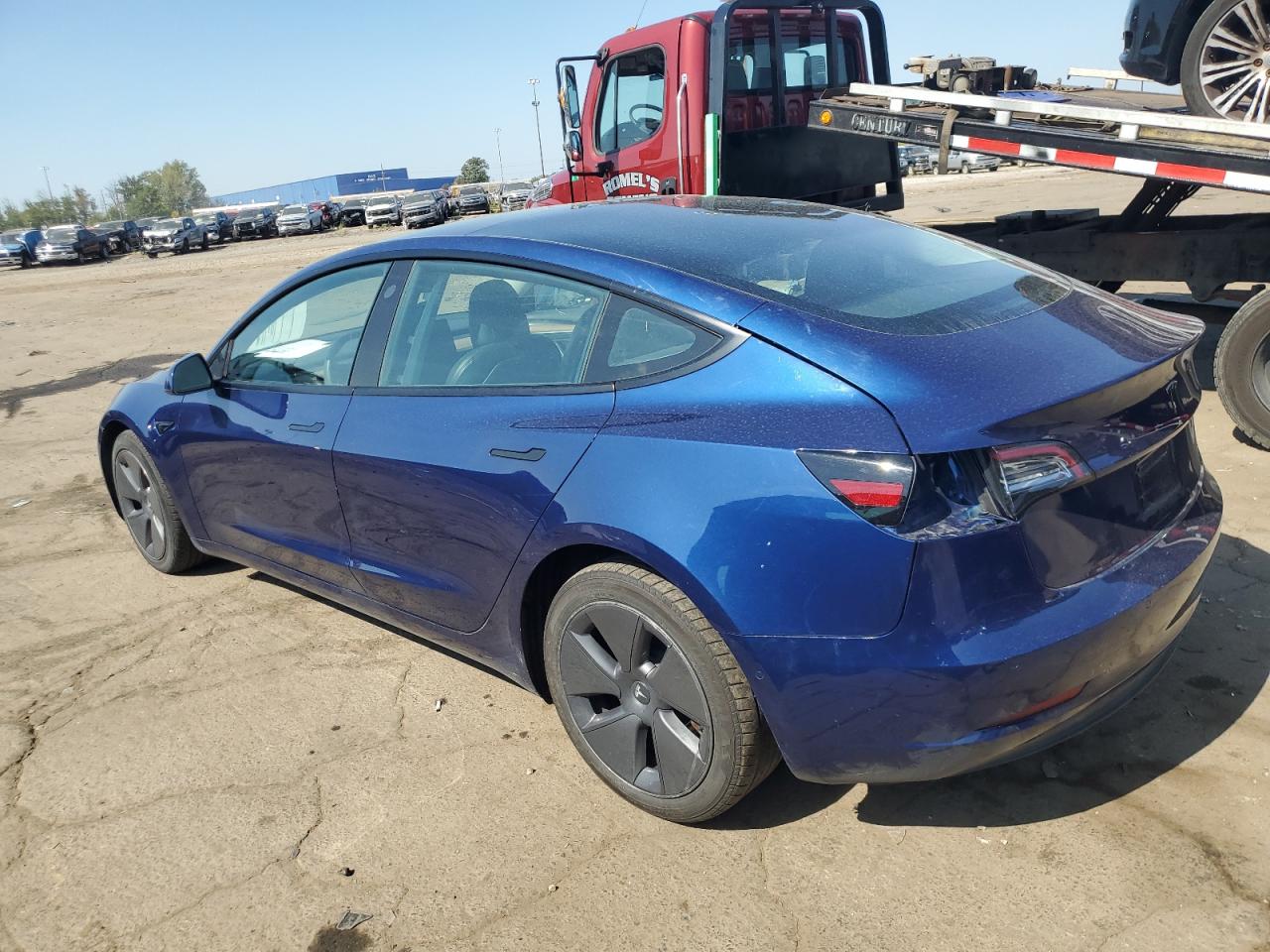 Tesla Model 3 Image 12