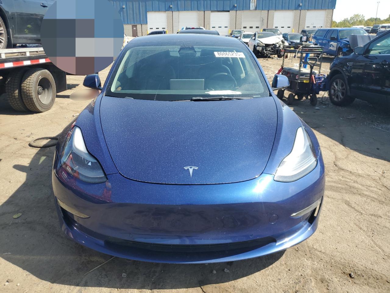 Tesla Model 3 Image 3