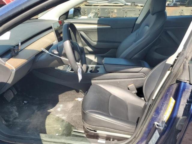 Tesla Model 3 Image 4