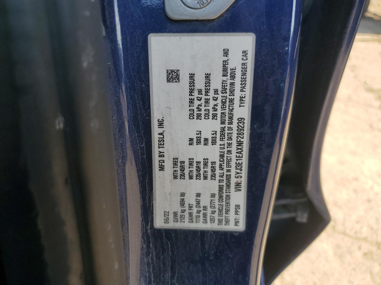 Tesla Model 3 Image 8