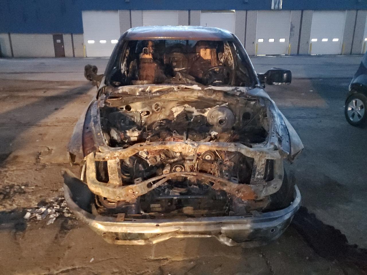 Ram 1500 Slt Image 4