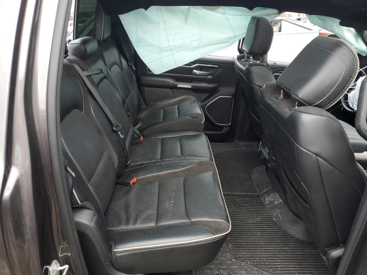 Ram 1500 Laramie Image 7