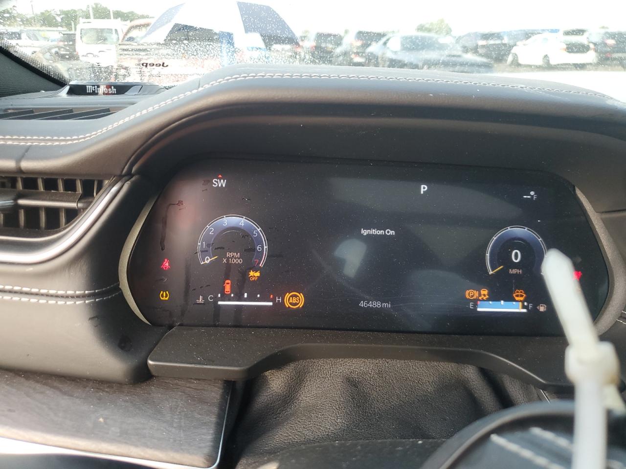 Jeep Grand Cherokee L Overland Image 8