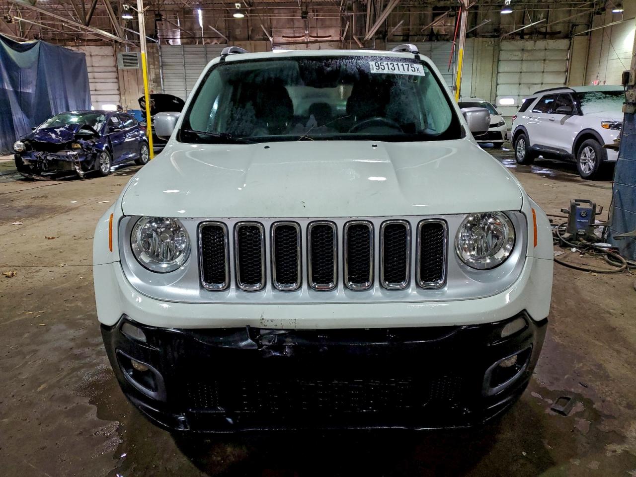 Jeep Renegade Limited Image 2