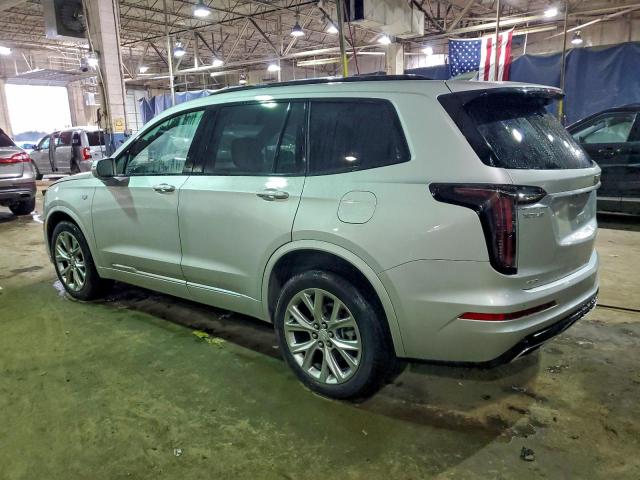 Cadillac XT6 Sport Image 8