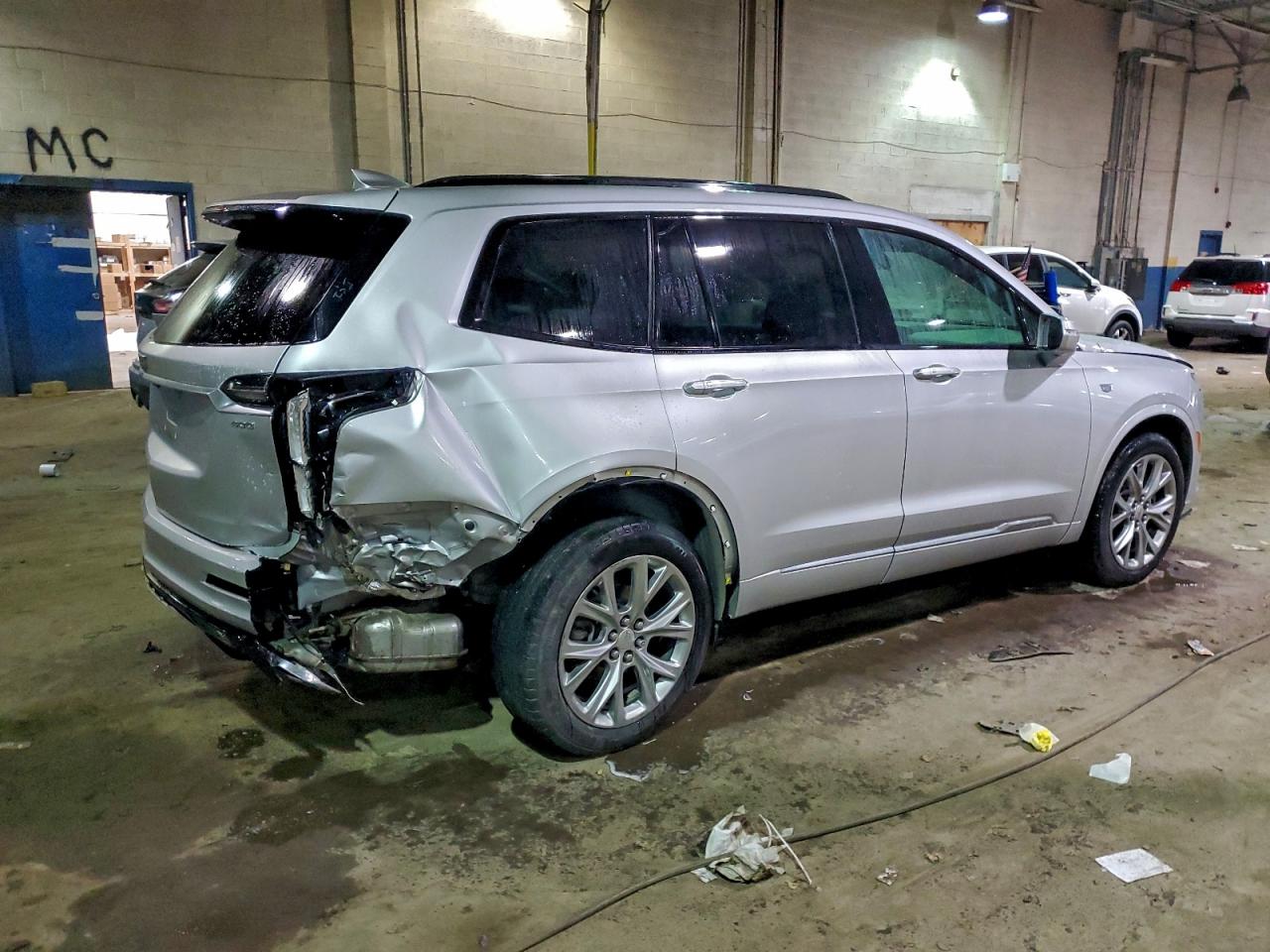 Cadillac XT6 Sport Image 10