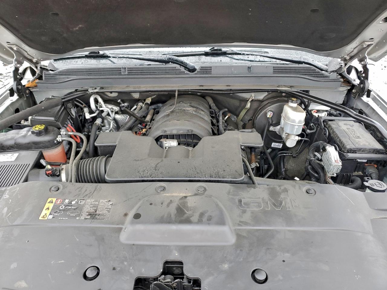 GMC Yukon Slt Image 12