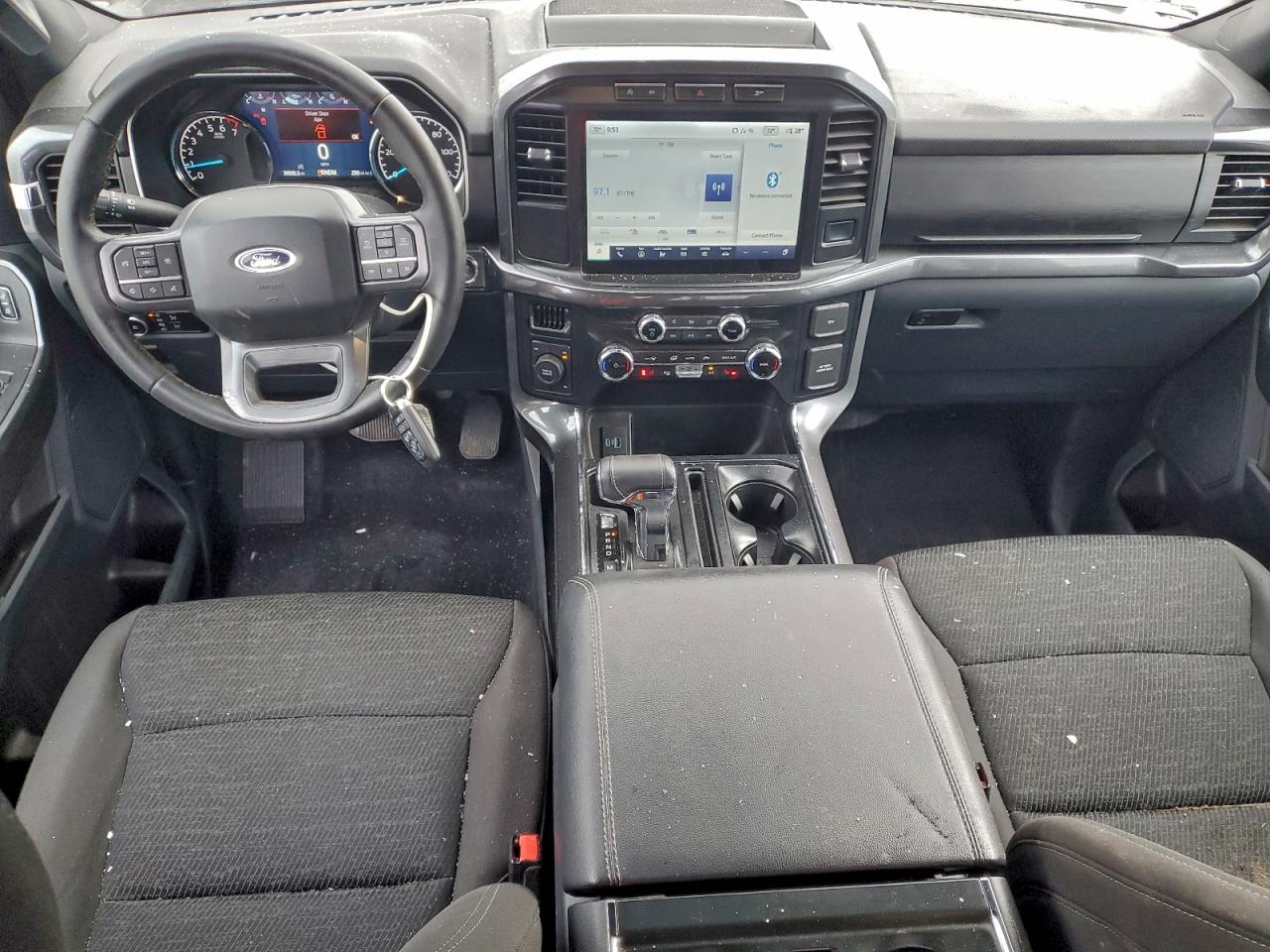 Ford F-150 Super Cab Image 11