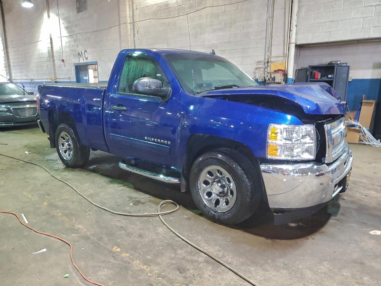 Chevrolet Silverado C1500 Lt Image 8