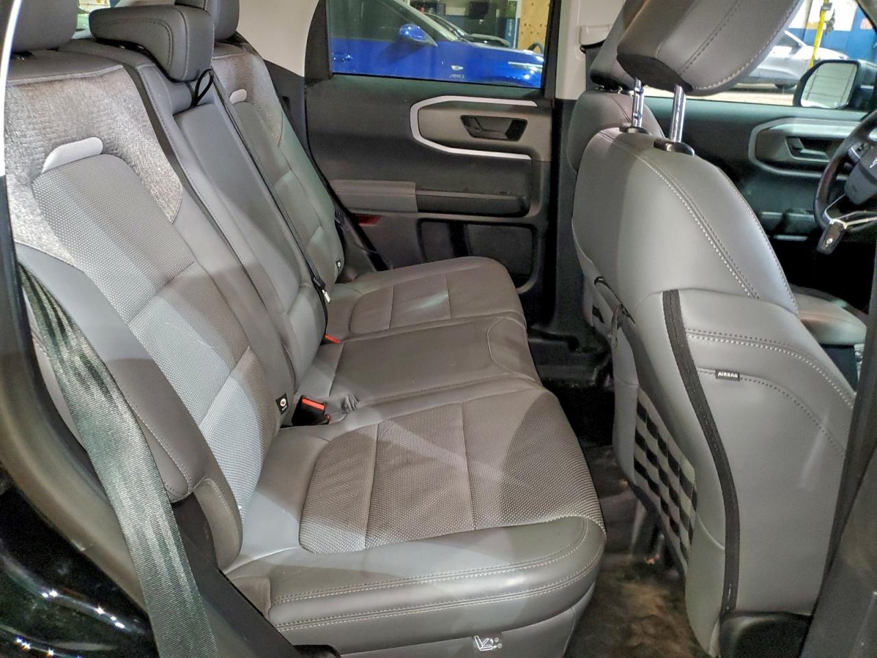 Ford Bronco Badlands Image 9