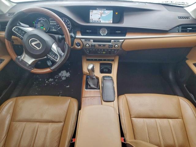Lexus Es 300h Image 10
