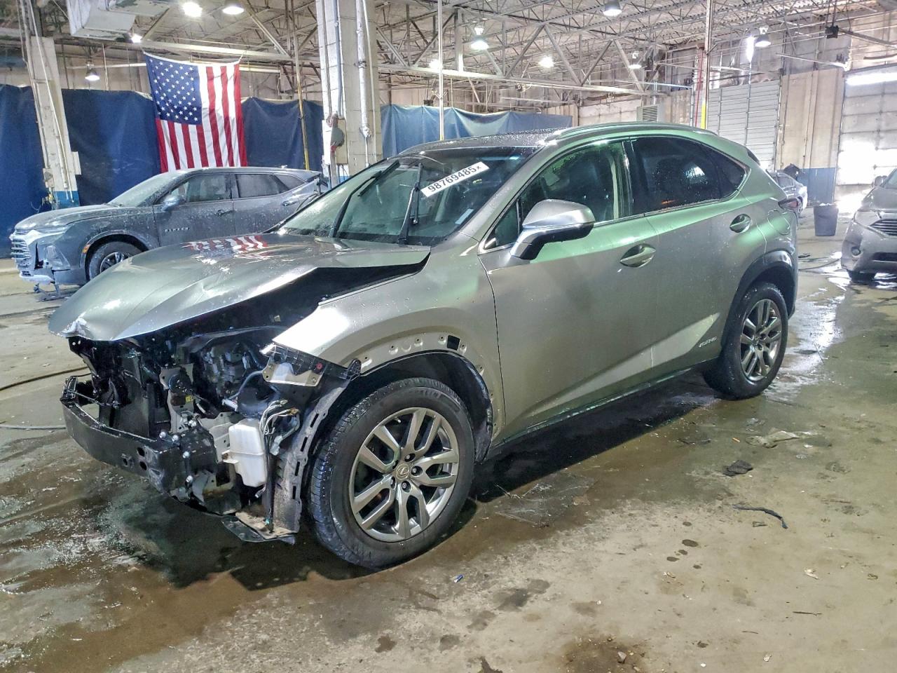 Lexus NX 300h Image 1