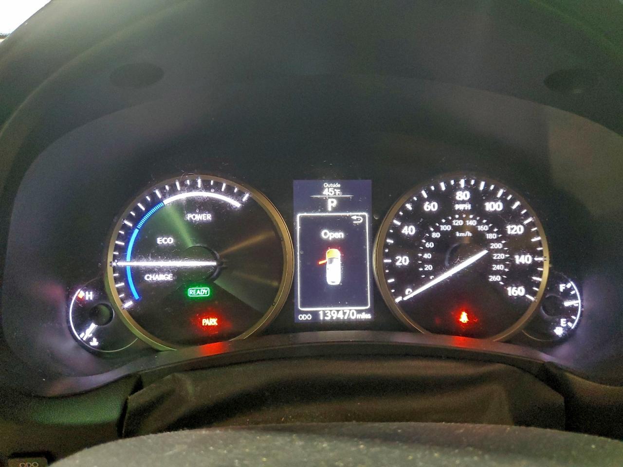 Lexus NX 300h Image 5