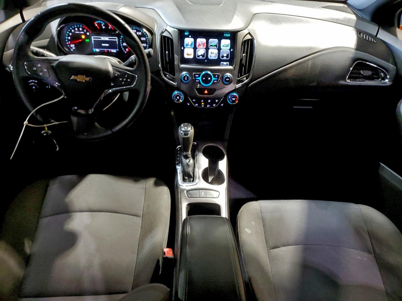 Chevrolet Cruze Lt Image 4