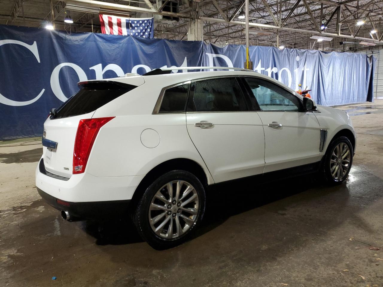 Cadillac SRX Luxury Collection Image 4