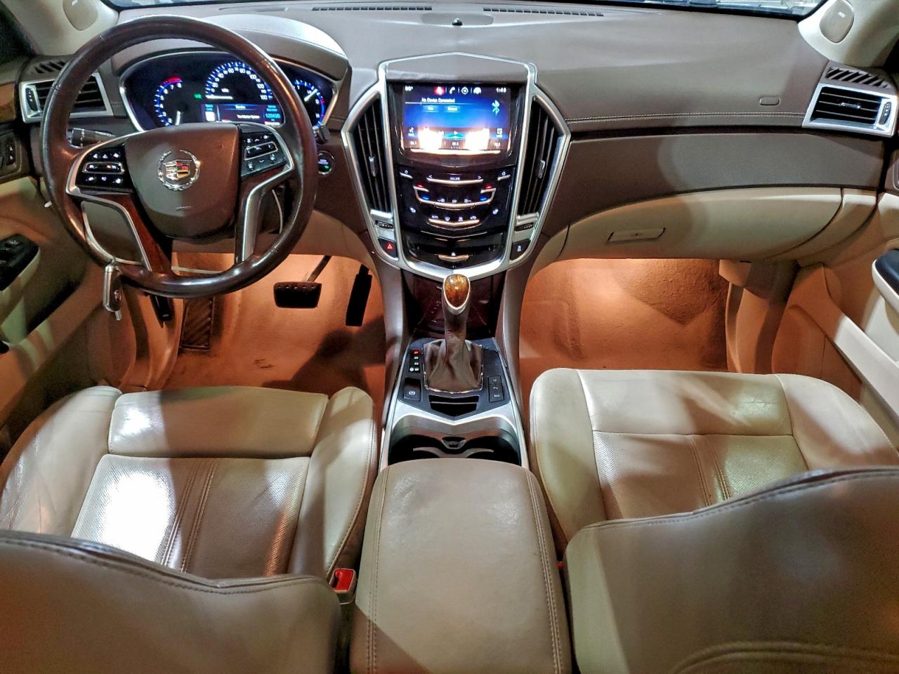 Cadillac SRX Luxury Collection Image 8
