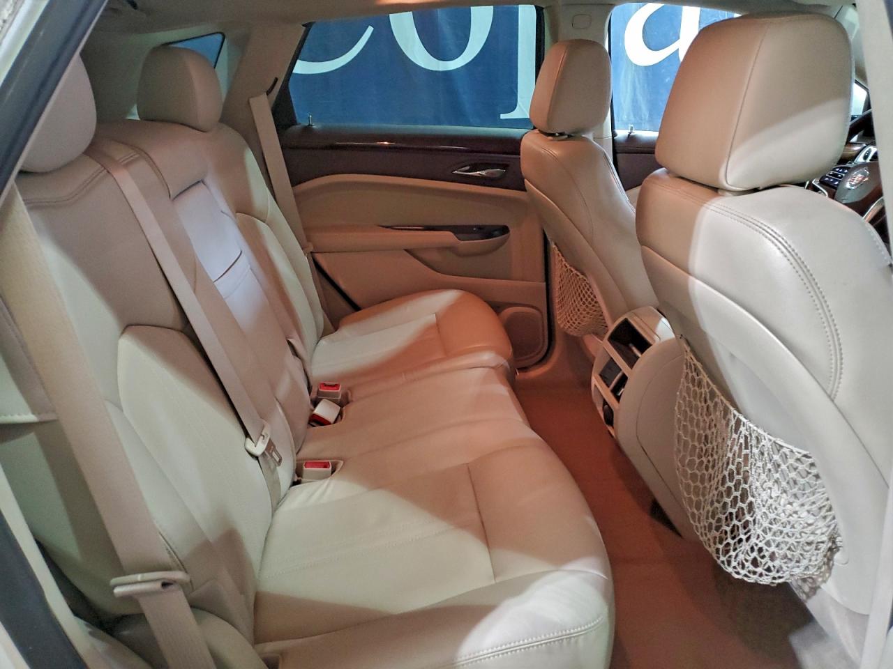 Cadillac SRX Luxury Collection Image 11