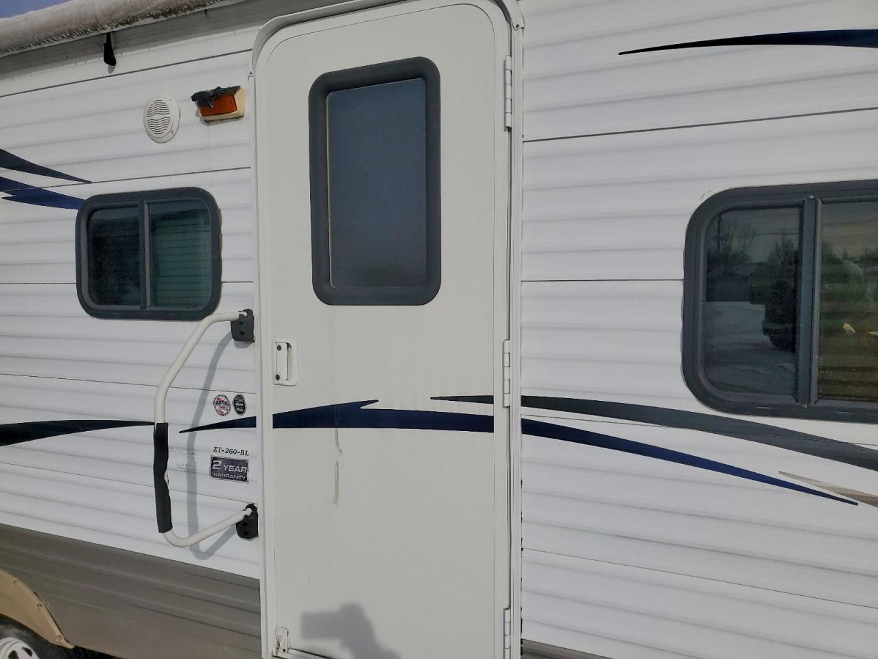 Zing Trailer Image 2