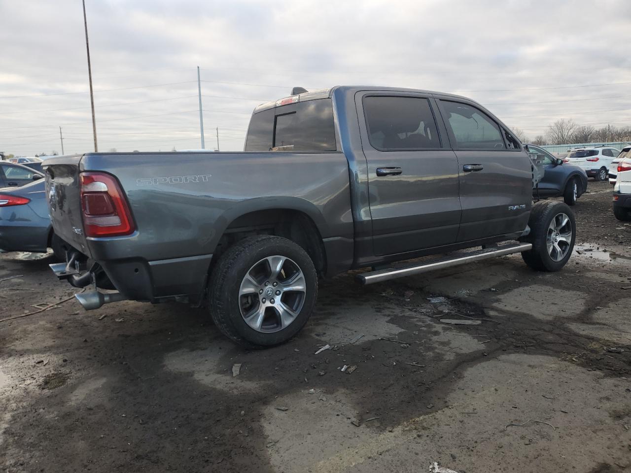 Dodge 1500 Laramie Image 4