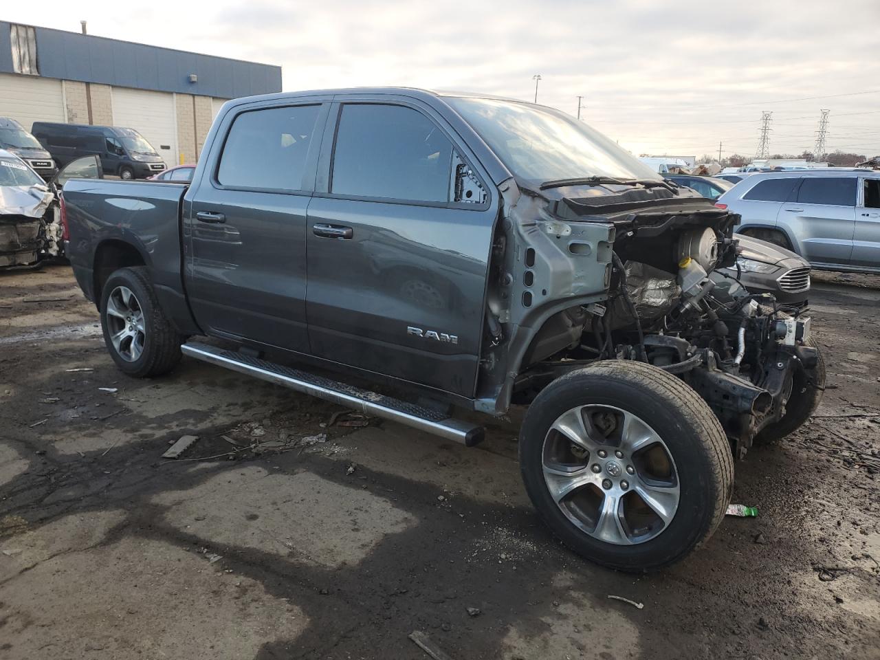 Dodge 1500 Laramie Image 8