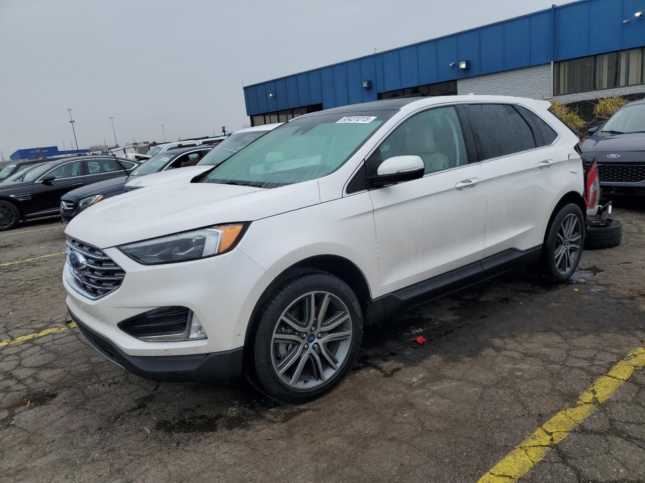Ford Edge Titanium Image 1