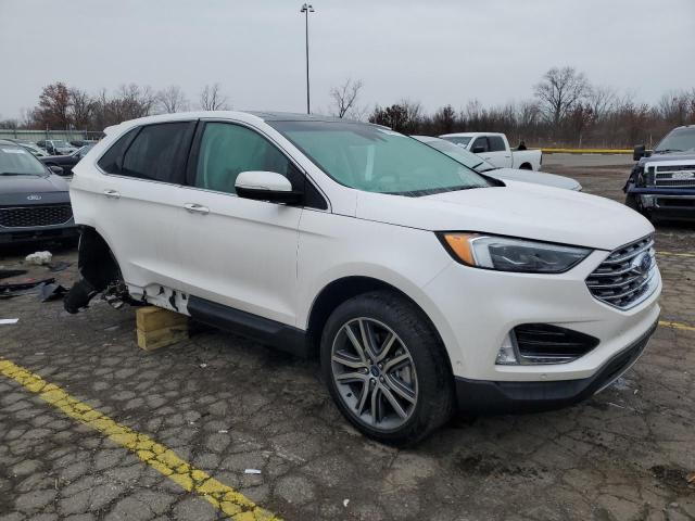 Ford Edge Titanium Image 4