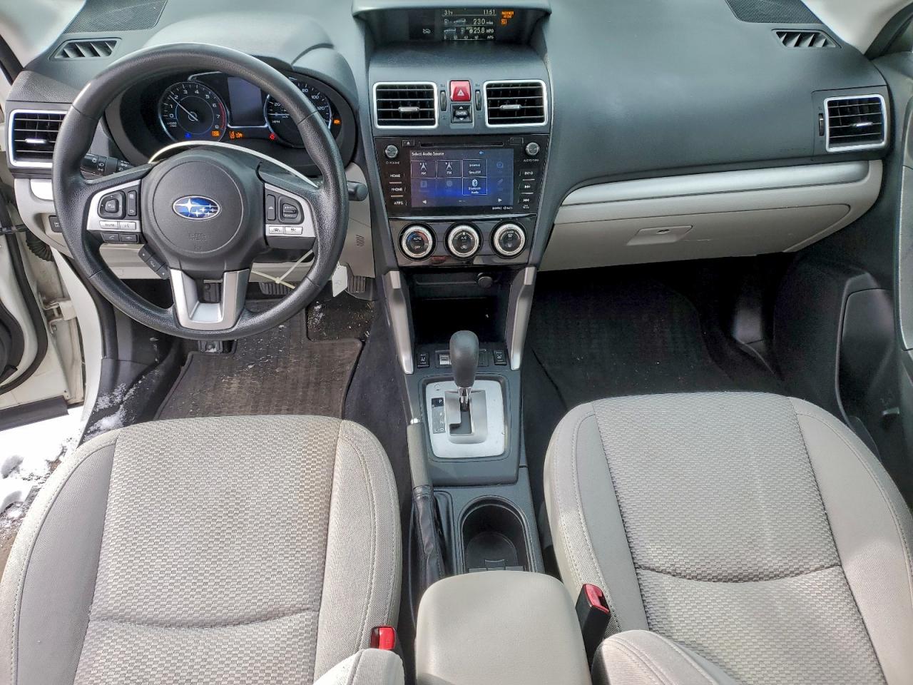 Subaru Forester 2.5i Premium Image 12