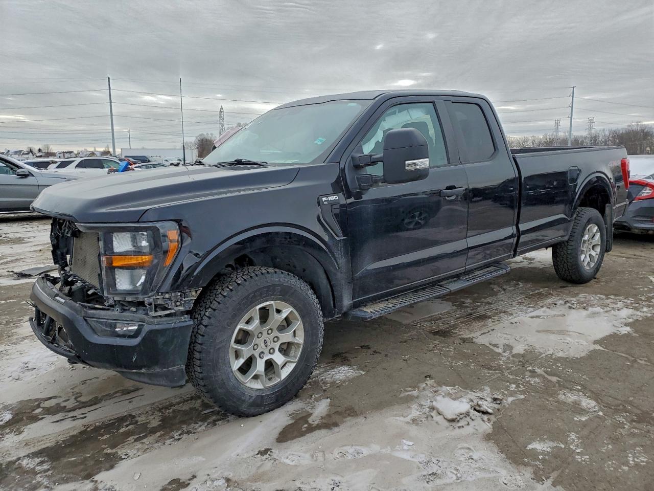 Ford F-150 Super Cab Image 1