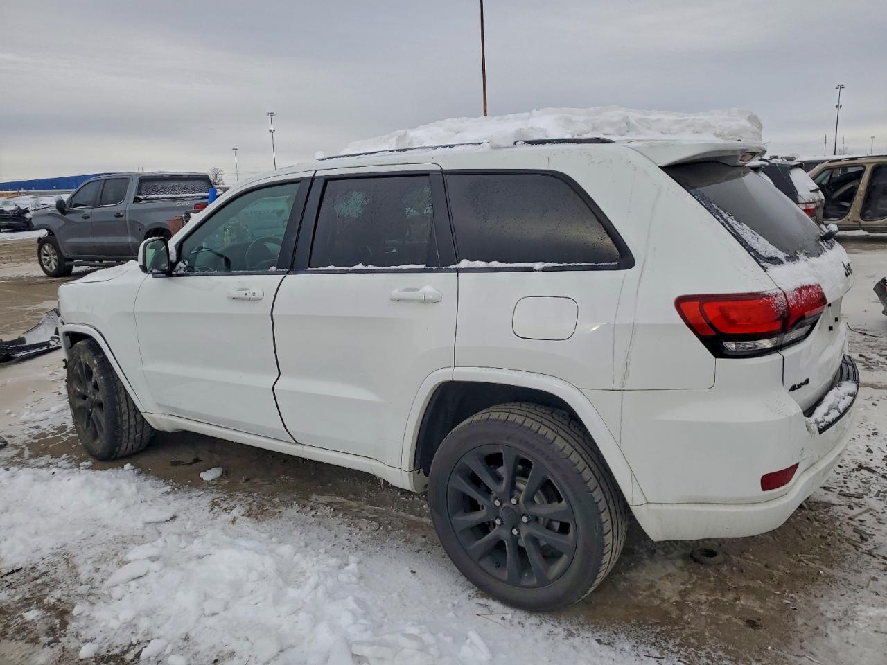 Jeep Grand Cherokee Laredo Image 12