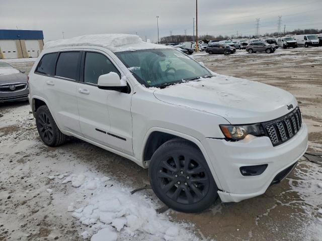 Jeep Grand Cherokee Laredo Image 2
