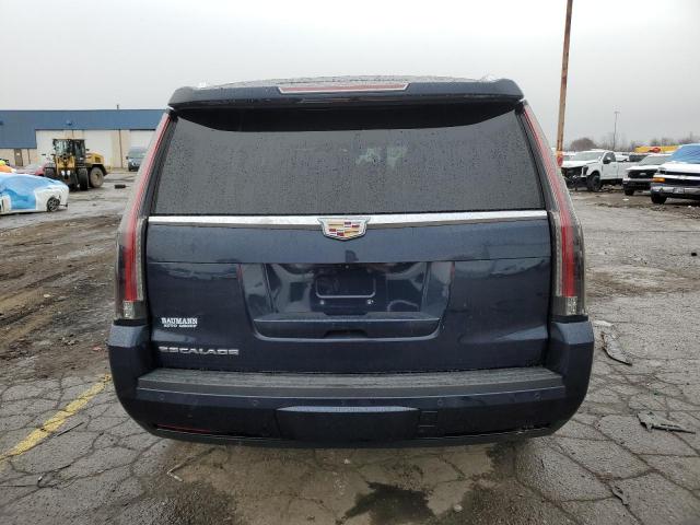Cadillac Escalade Luxury Image 3