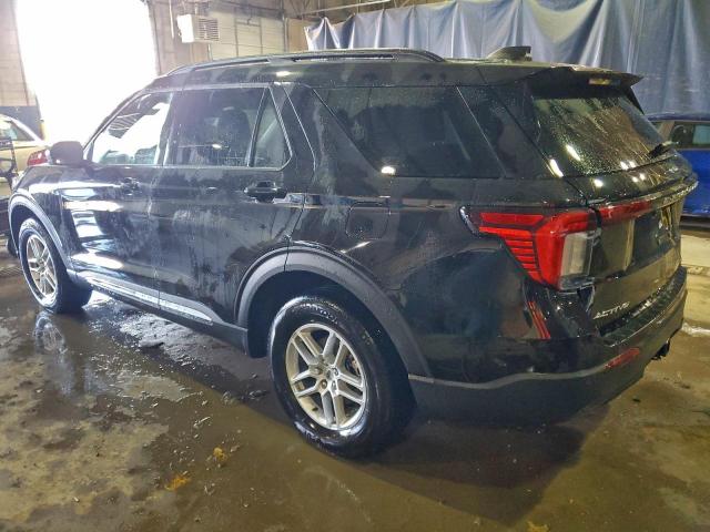 Ford Explorer Active Image 2