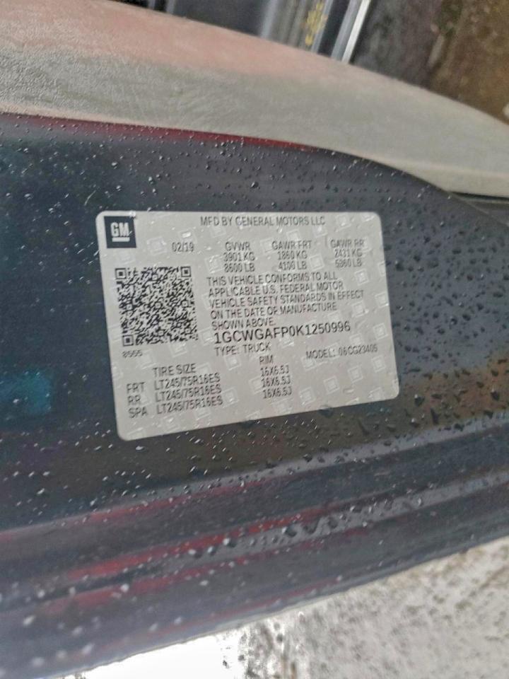 Chevrolet Express Image 6