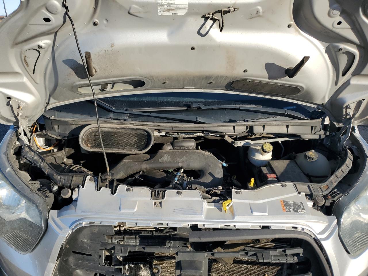 Ford Transit T-250 Image 6