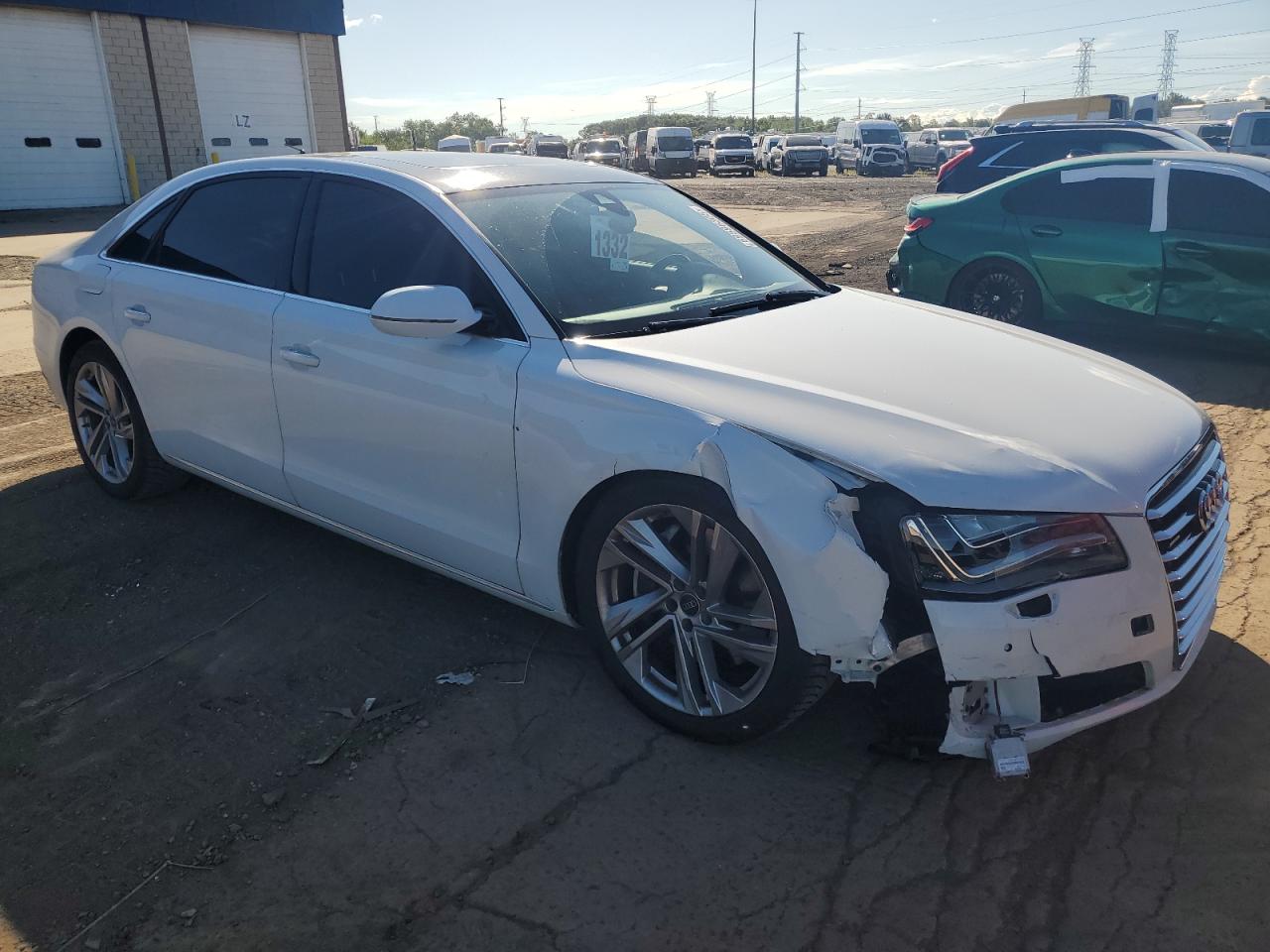 Audi A8 L Quattro Image 12