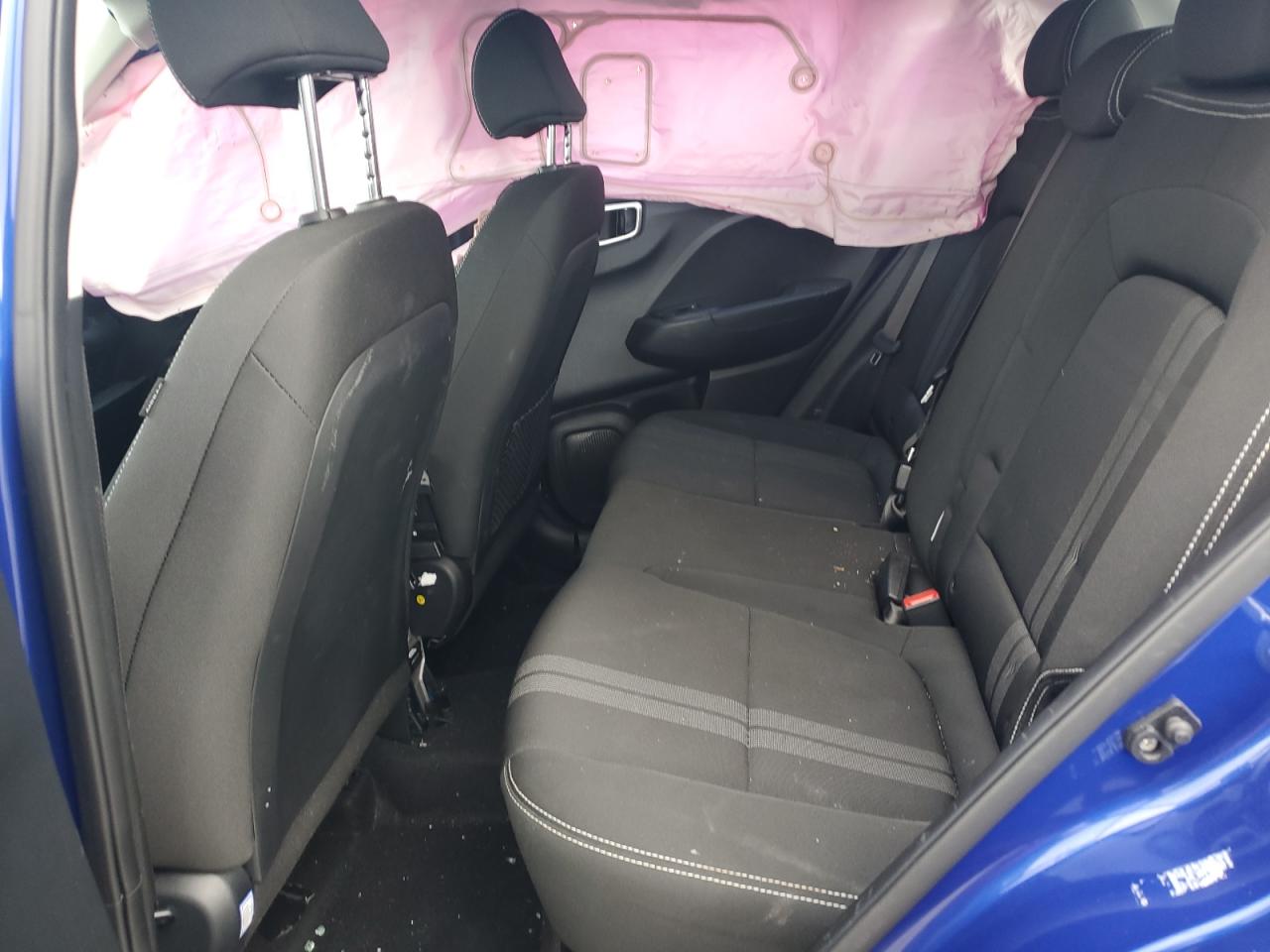 Hyundai VENUE Sel Image 4