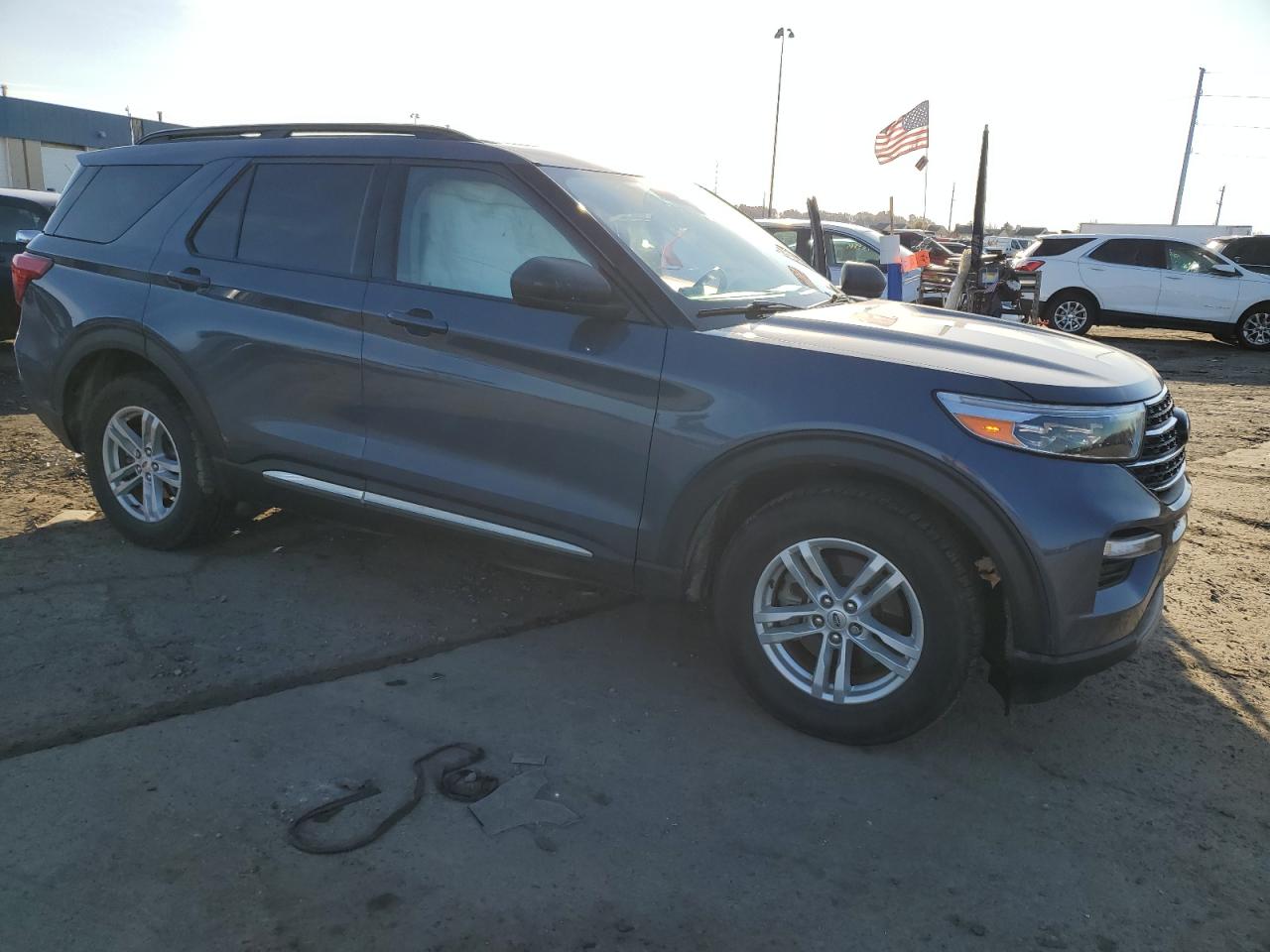 Ford Explorer Xlt Image 2