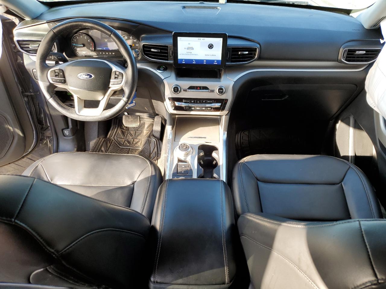 Ford Explorer Xlt Image 11