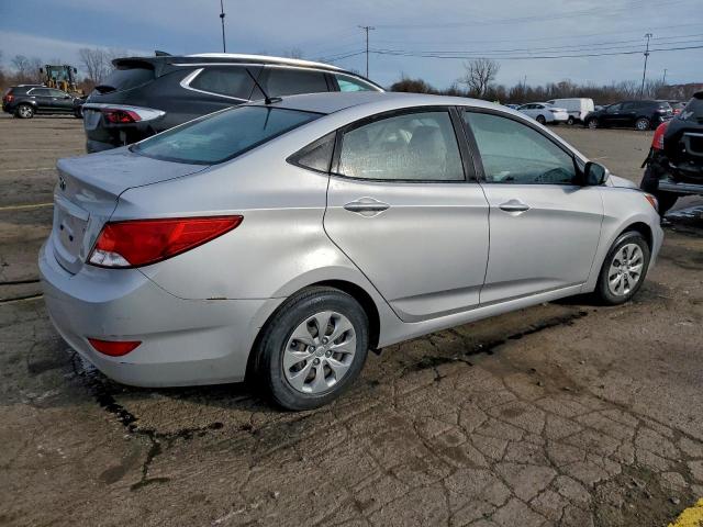 Hyundai ACCENT Se Image 5