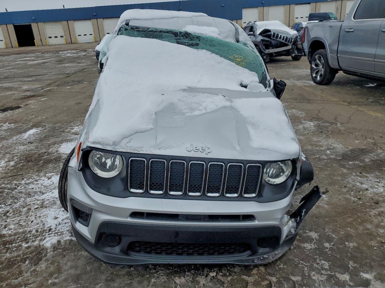 Jeep Renegade Sport Image 3