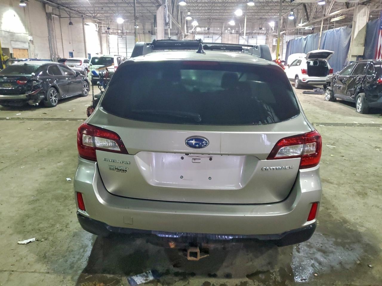 Subaru Outback 2.5i Premium Image 8