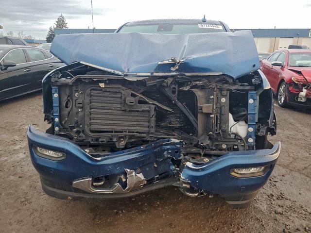 GMC Sierra K1500 Denali Image 11