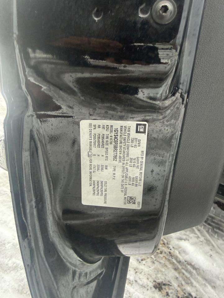 Cadillac Escalade Premium Image 10