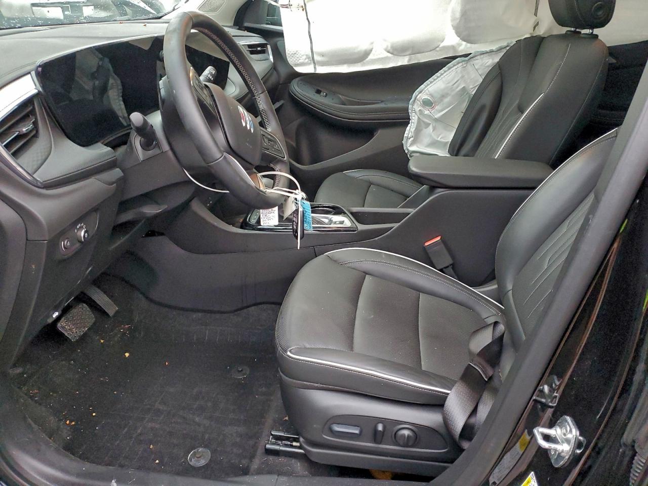 Buick Encore Avenir Image 4