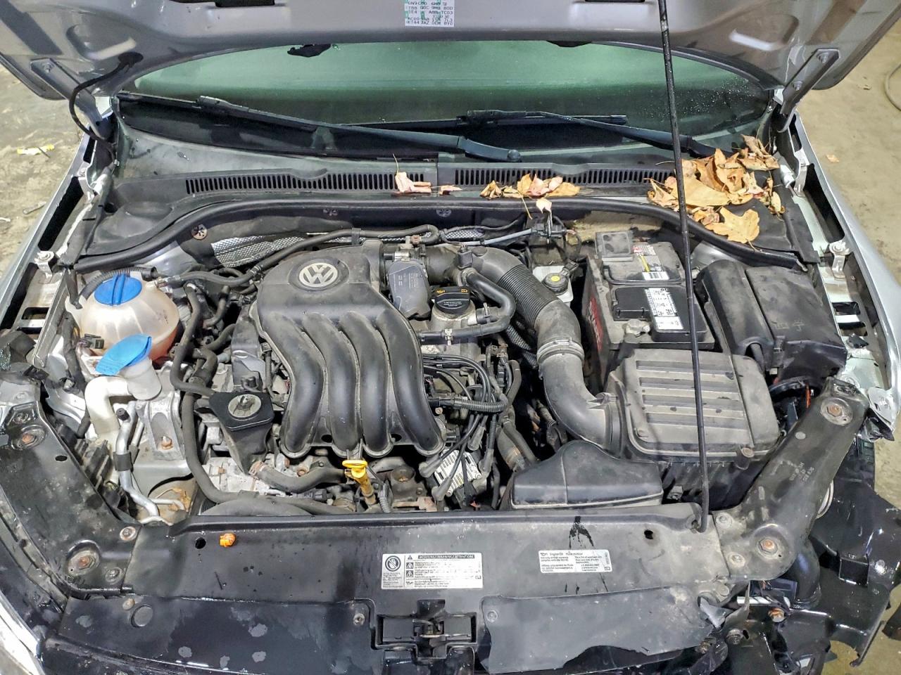 Volkswagen Jetta Base Image 11