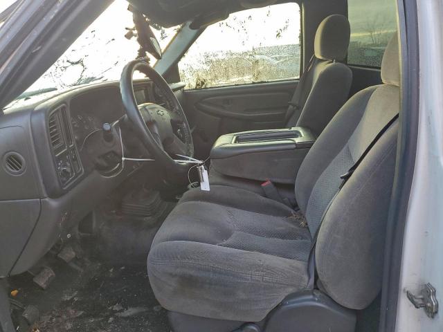 Chevrolet Silverado C1500 Image 4