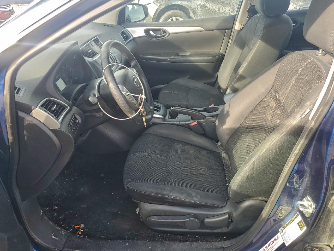 Nissan Sentra S Image 9