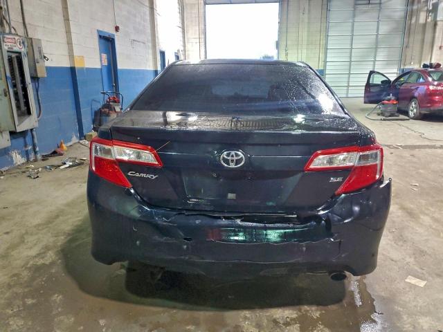 Toyota Camry L Image 7