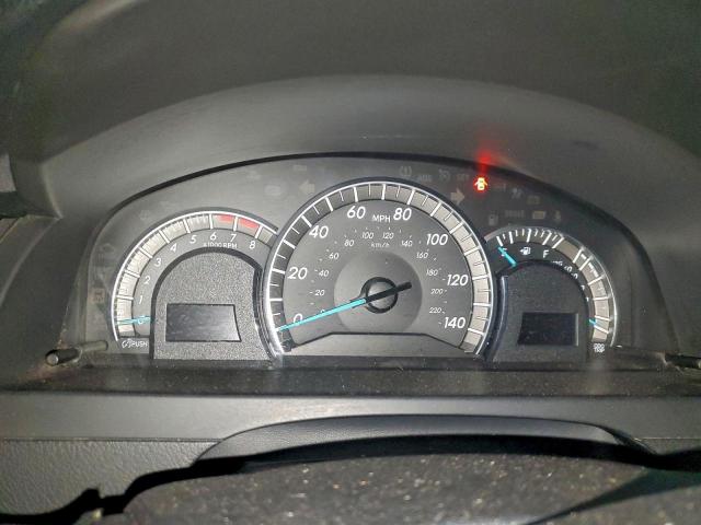 Toyota Camry L Image 2